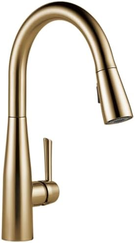 Delta Faucet Essa Pull Down Kitchen Faucet Gold with Pull Down Sprayer, Kitchen Sink Faucet for Kitchen Sink with Magnetic Docking Spray Head, Champagne Bronze 9113-CZ-DST