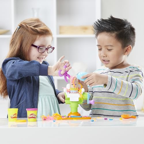 Play-Doh Buzz 'n Cut Fuzzy Pumper Barber Shop Set, Electric Buzzer, 5 Colors of 2-Ounce Cans, Preschool Toys, Christmas Gifts Girls & Boys, Ages 3+ (Amazon Exclusive)