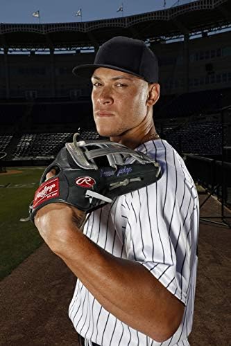 Rawlings | Select PRO LITE Youth Baseball Glove | Pro Player Models | Sizes 10.5" - 12.25" | Multiple Styles