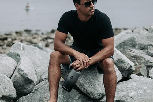 HYDRO CELL Stainless Steel Insulated Water Bottle with Straw - For Cold & Hot Drinks - Metal Vacuum Flask with Screw Cap and Modern Leakproof Sport Thermos for Adults (Graphite/Black 32oz)