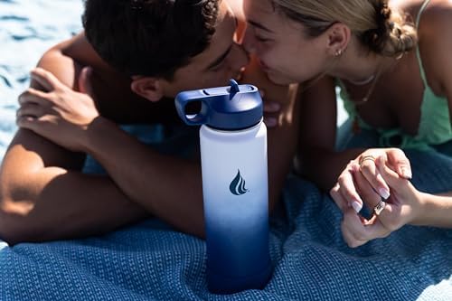 HYDRO CELL Stainless Steel Insulated Water Bottle with Straw - For Cold & Hot Drinks - Metal Vacuum Flask with Screw Cap and Modern Leakproof Sport Thermos for Adults (Navy/White 24oz)