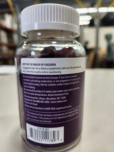 Viteey Moringa Gummies for Adults & Teens - Moringa Leaf Extract 4000mg - Immune Support, Energy Booster, Better Mood Support - Chewable Green Superfood - Vegan, Gelatin Free - Strawberry Flavored