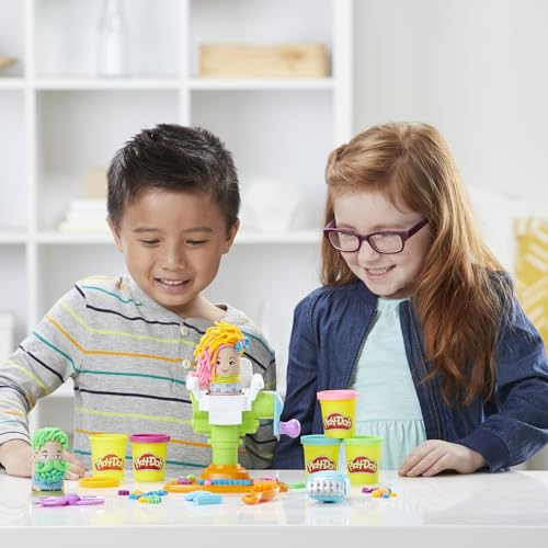 Play-Doh Buzz 'n Cut Fuzzy Pumper Barber Shop Set, Electric Buzzer, 5 Colors of 2-Ounce Cans, Preschool Toys, Christmas Gifts Girls & Boys, Ages 3+ (Amazon Exclusive)