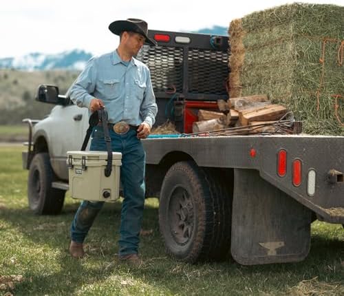 YETI Roadie 15 Hard Cooler with DoubleDuty Shoulder Strap