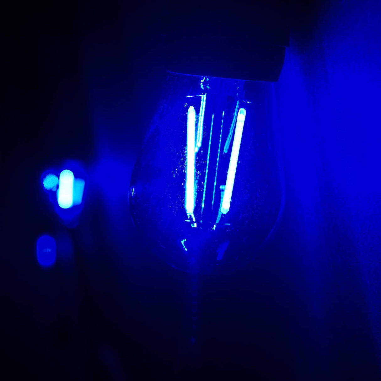 GUILEDUO 15 Pack S14 LED String Light Bulbs, Shatterproof 2 Watt Blue Replacement Bulbs for Outdoor String Light, Waterproof Decorative E26 Base Blue Filament Edison Christmas Light Bulbs, 120V