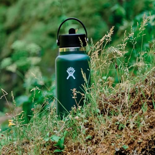 HYDRO FLASK Wide Mouth vacuum insulated stainless steel water bottle with leakproof closeable straw lid for cold water drinks, sports, travel, car and school