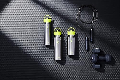 HYDRO FLASK Wide Mouth vacuum insulated stainless steel water bottle with leakproof closeable straw lid for cold water drinks, sports, travel, car and school