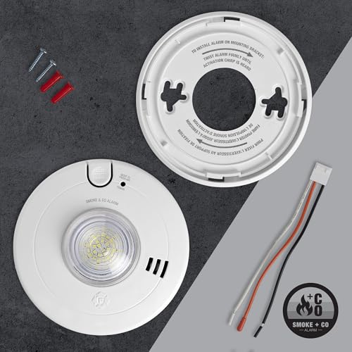First Alert BRK Hardwire Combination Smoke & Carbon Monoxide Alarm with LED Strobe & 10-Year Battery Backup, 1-Pack