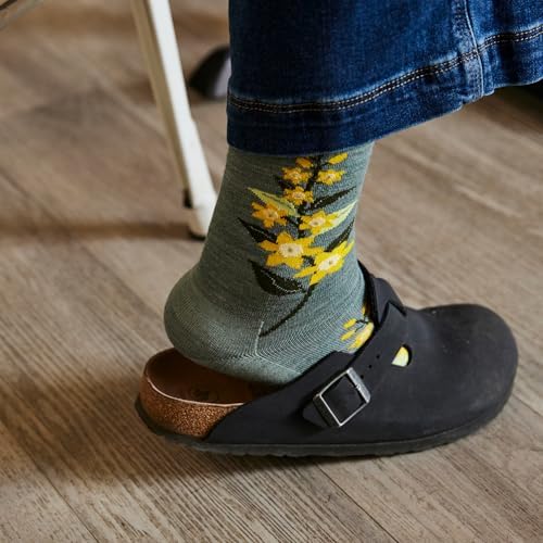 Darn Tough Women's Blossom Crew Lightweight Sock (Style 6104) -