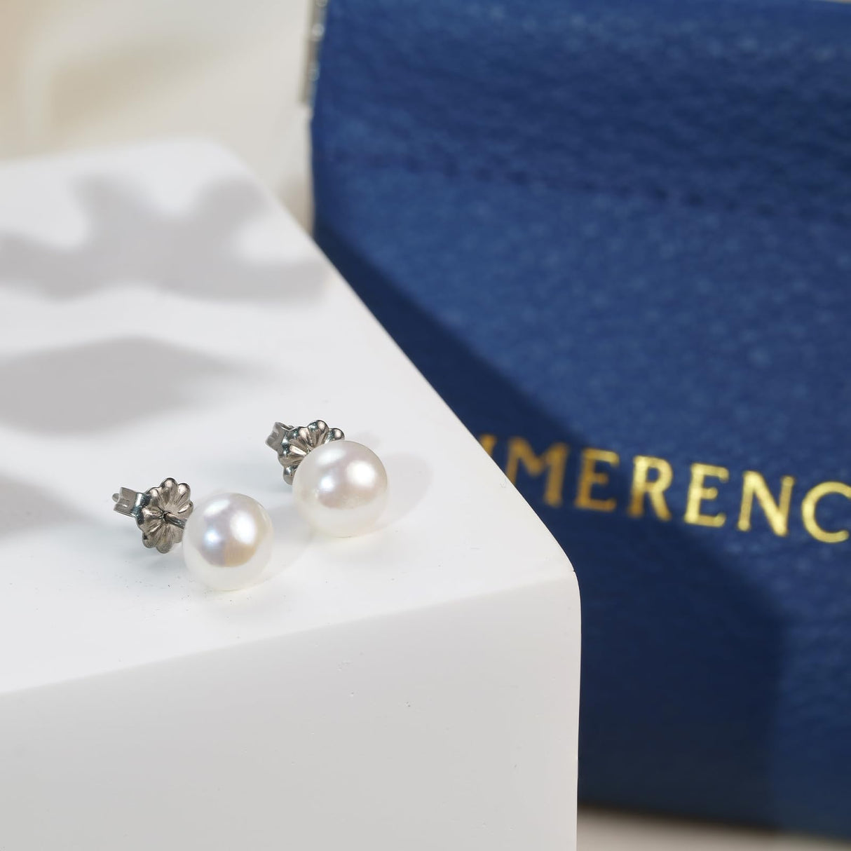 Limerencia F136 Handpicked Freshwater Cultured Pearl Studing Earrings