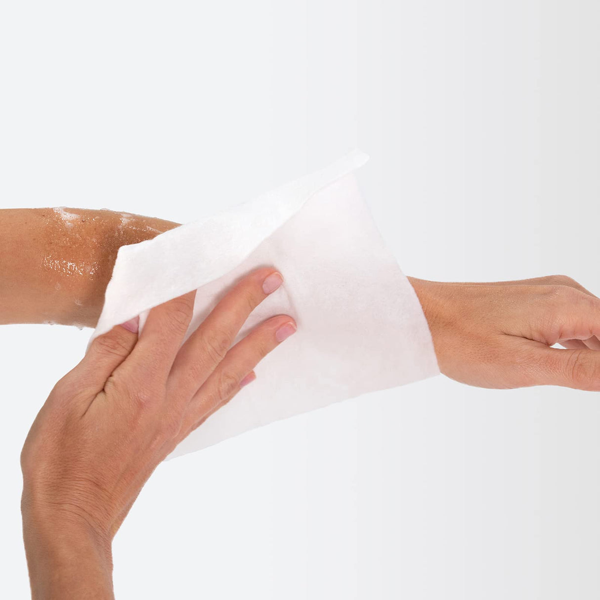 Comfort Bath® Cleansing Washcloths - 22 Packages, 176 Cloths - No Rinse Bathing Wipes, Ultra-Soft and Thick Heavyweight Cloth, Light Fragrance