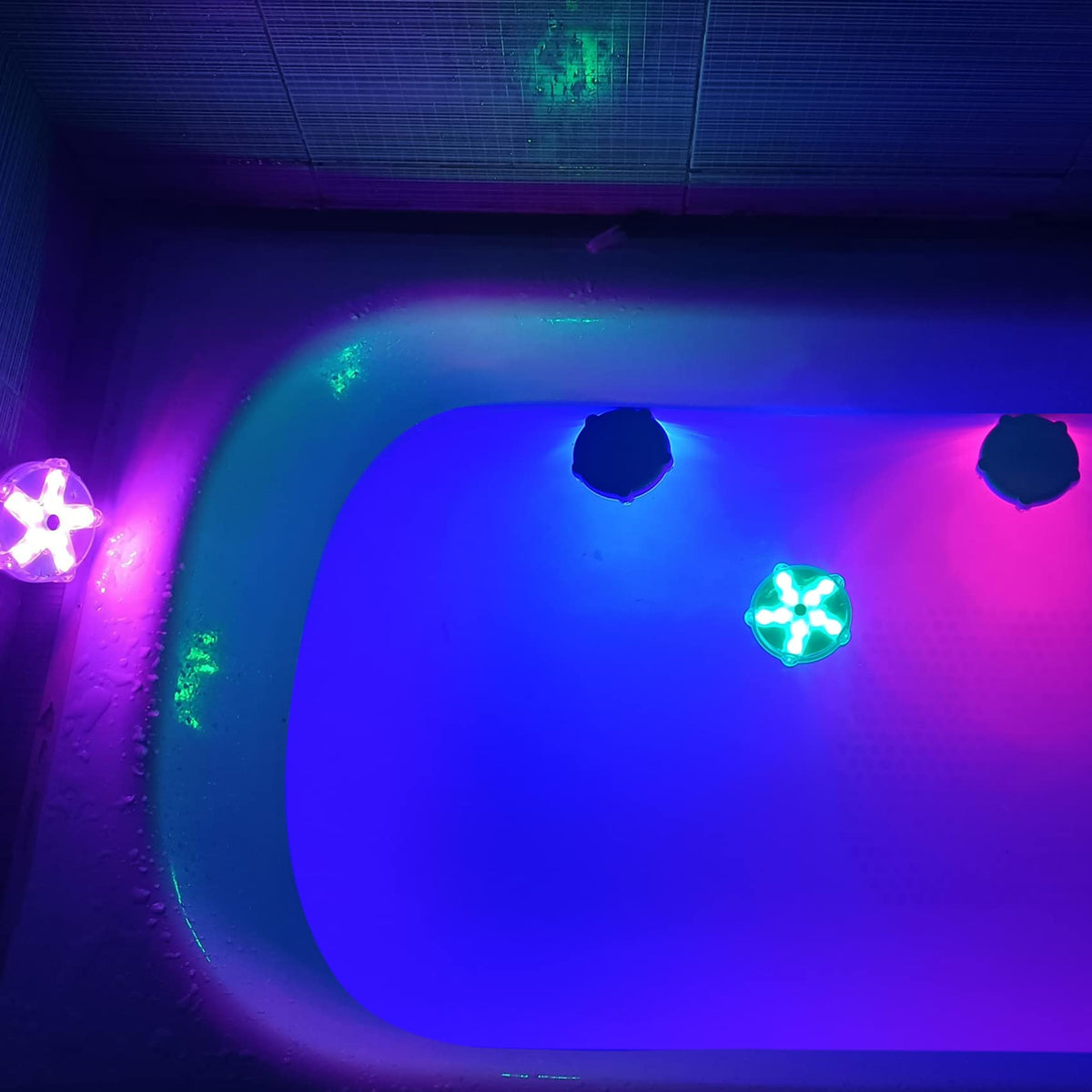 DeeprBetter Floating Pool Lights,Color Changing Waterproof Magnetic Pond Lights,Pool Light that Float,Starfish Above Ground Pools Light Up for Pond,Hot tub,Bathtub,Shower,Halloween,Christmas-2pcs