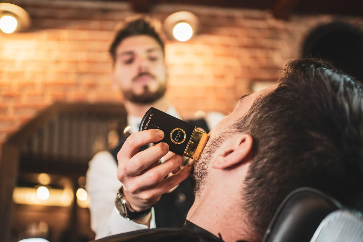 GAMMA+ Uno Mini-Sized Travel Cordless Mens Single Foil Shaver, Micro-USB Rechargeable for Shorter Facial Stubble, Black