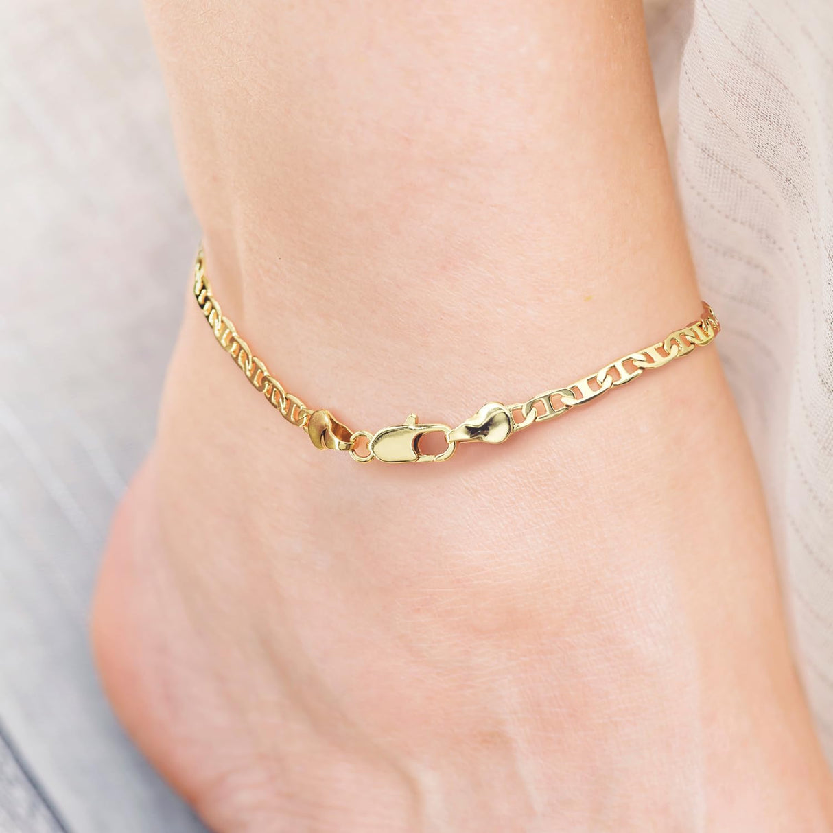 CISSIEPERAL Ankle Bracelets 14K Gold Anklets for Women Waterproof 3.4mm Mariner Chain Anklets for Women Women’s Ankle Bracelet Anchor Chain 9’’ 10’’ 11’’(Length 10 Inches)