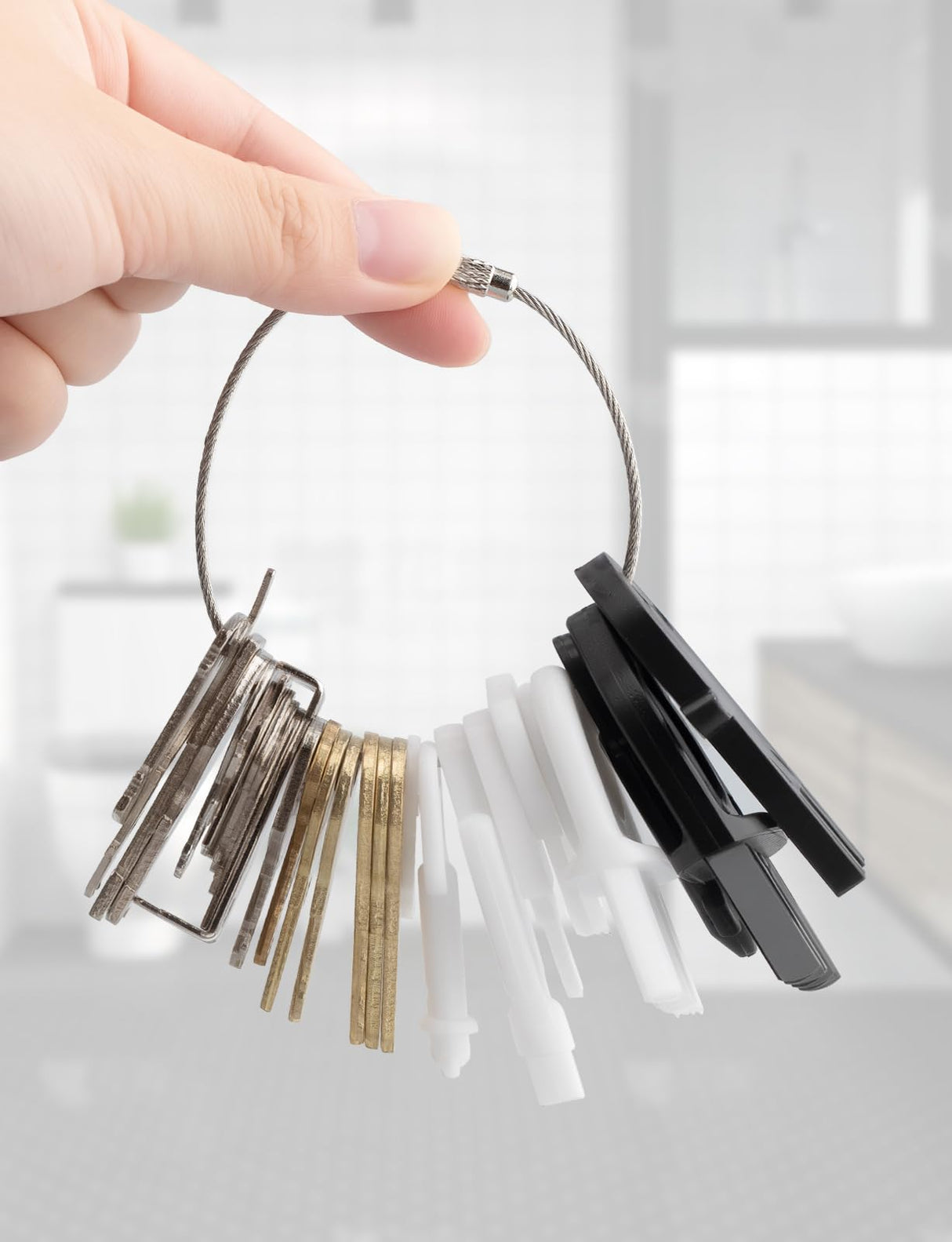 29Pcs Dispenser Key Set, for Most Popular Paper Towel, Toilet Paper, Soap Dispensers Universal Replacement Keys