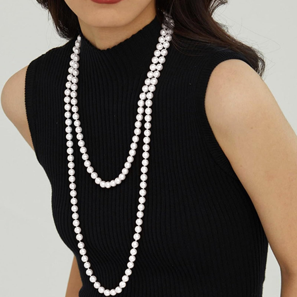 Zeffy Long Pearl Necklaces for Women Layered Faux White Pearl Beads Strand Layered Necklace Bridal Wedding Party 1920s Gatsby Costume Jewelry