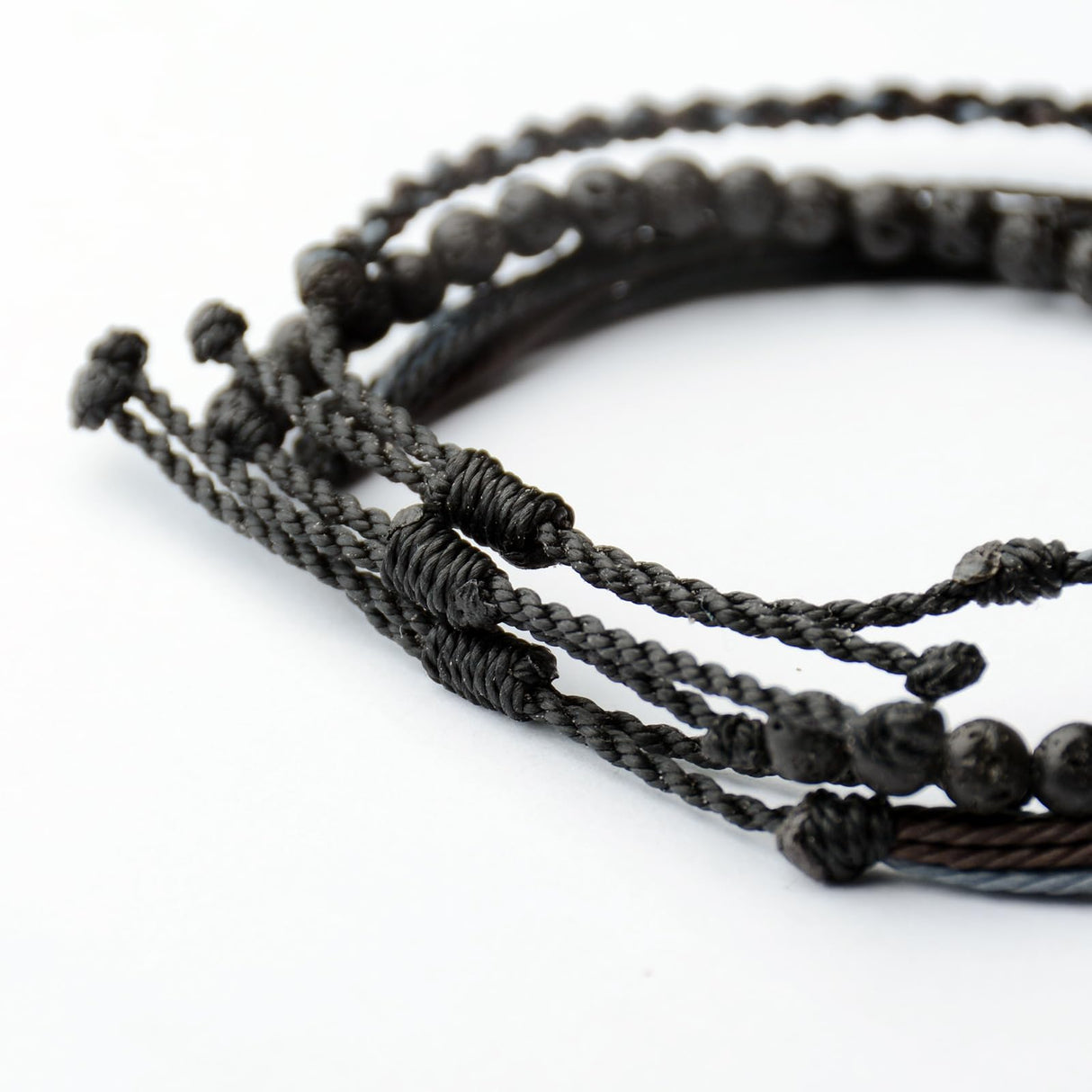 Mezcla Vida Handmade Natural Stone Beaded Healing Bracelet Gift for Men Adjustable Rope String Bracelet (Lava Rock, Adjustable)