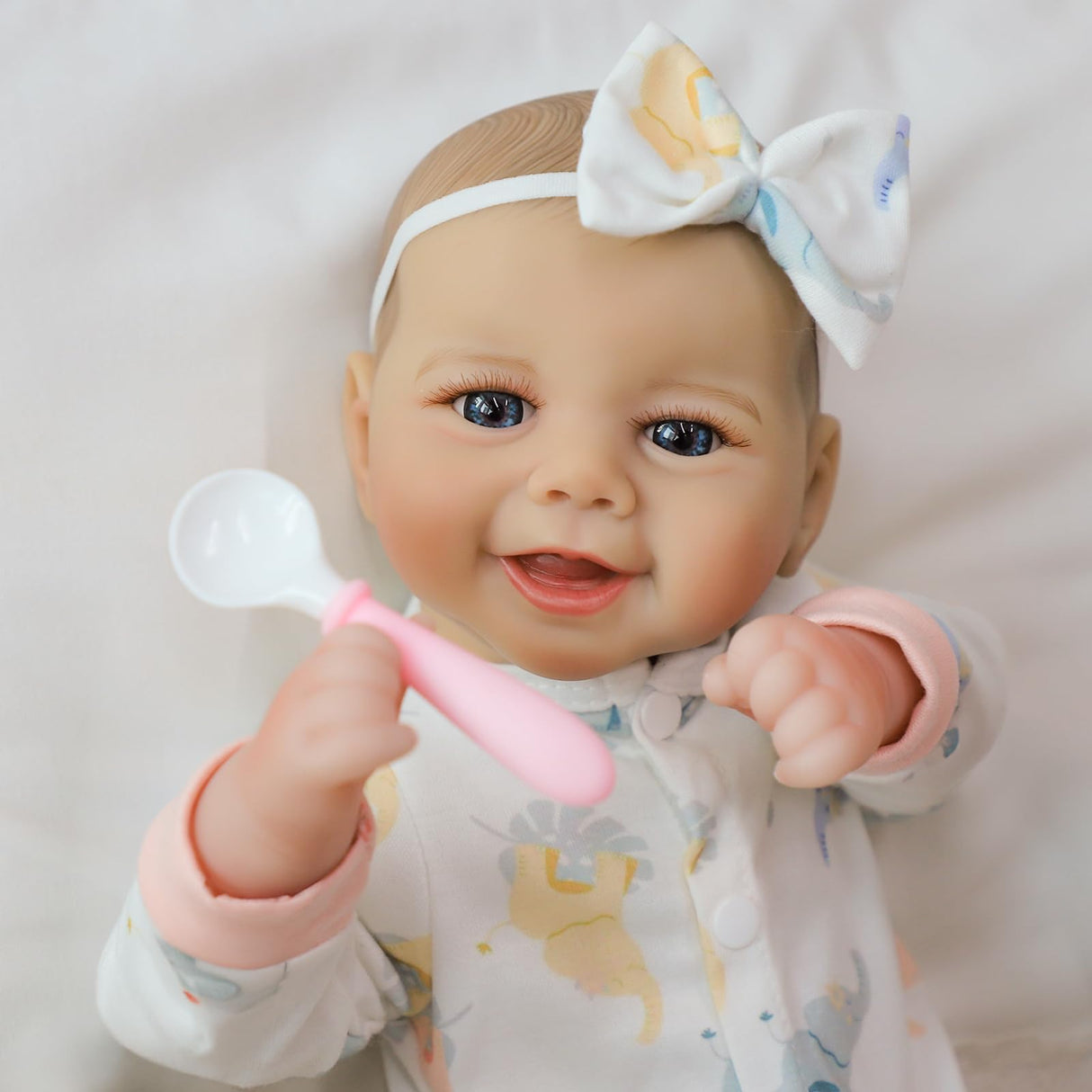 SCOM Baby Doll Girl, 18 inch Realistic Soft Body Baby Doll Real Life Cute Baby with Accessories for 3+ Year Old Christmas Birthday Gifts