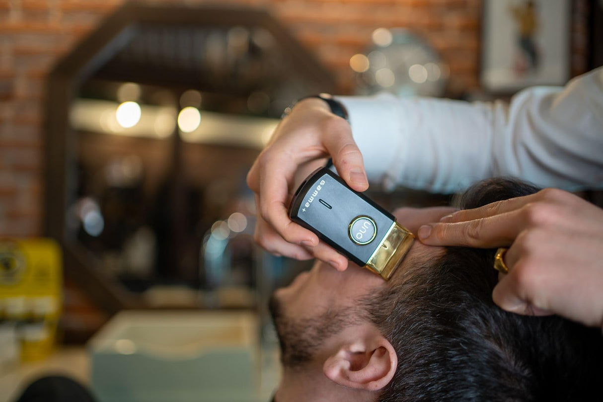 GAMMA+ Uno Mini-Sized Travel Cordless Mens Single Foil Shaver, Micro-USB Rechargeable for Shorter Facial Stubble, Black