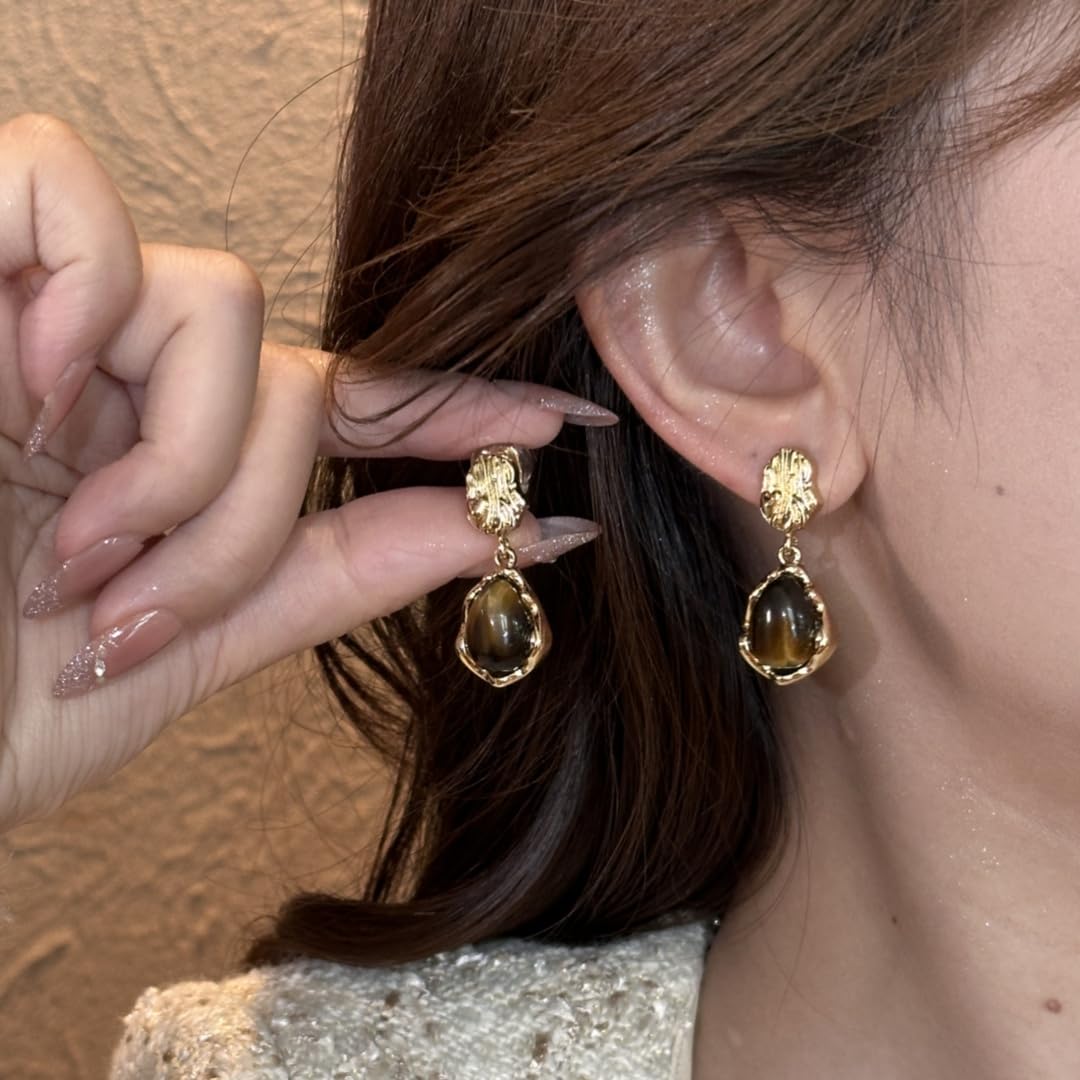2PCS Maillard Gold Clip On Earrings for Women Dangle Ear Clips Wedding Anniversay Birthday Daily Wear