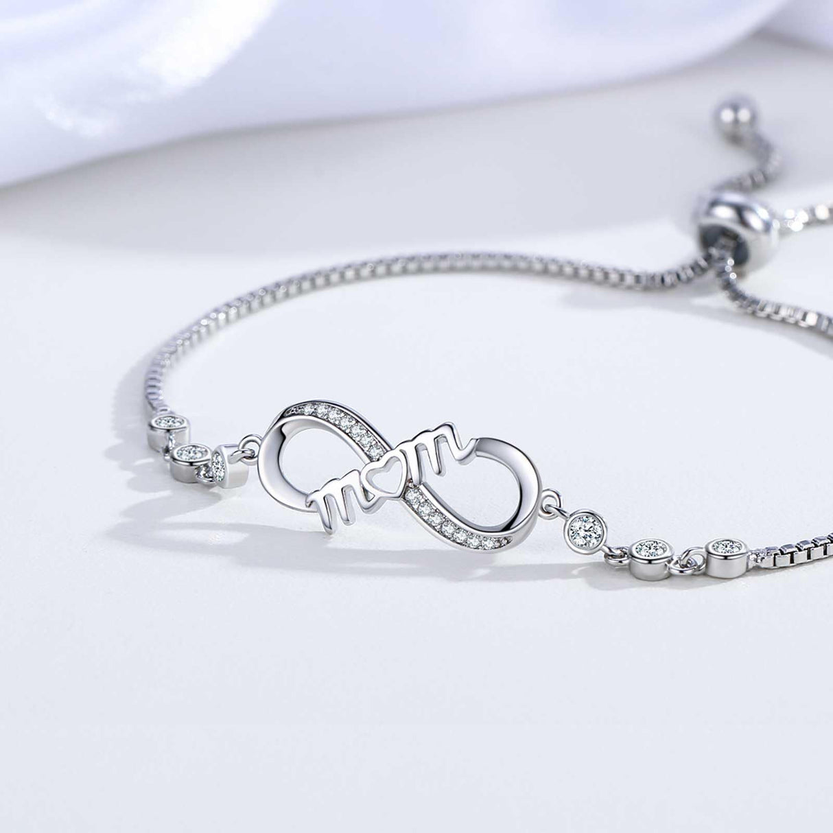 RAYSTAR Birthday Gifts for Mom from Daughter/Son, Happy Birthday Moms Card, Mom Birthday Gifts, Cool Mother Bday Presents Ideas Infinity Love Bracelets for Mum