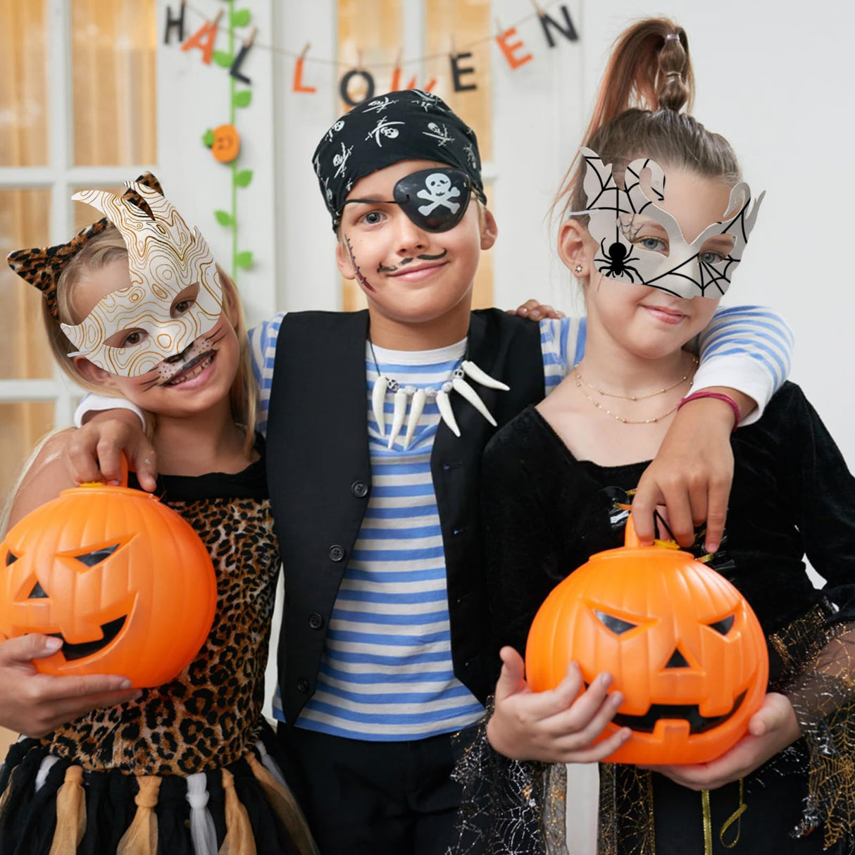 Nicunom 30 Pack Paper Mache Art Masks, DIY Blank Masks Paintable Masquerade Mask White Half Face Masks Costume Craft Mask for Art Party Mardi Gras Cosplay Dance Halloween Christmas