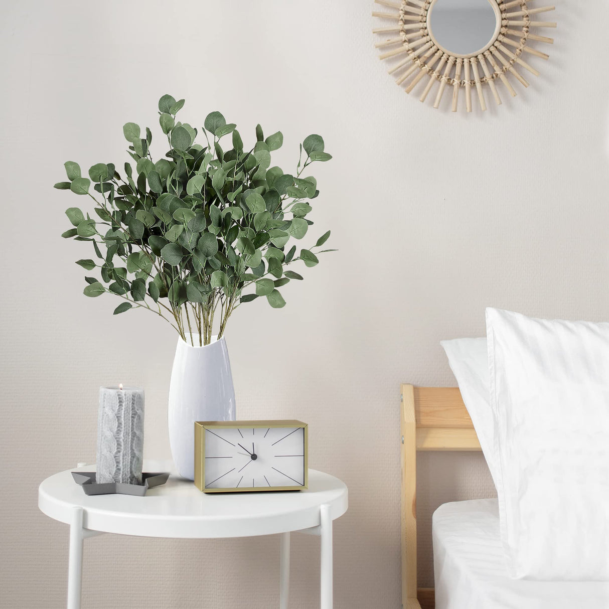 Sggvecsy 6 Pcs Eucalyptus Leaves Artificial Eucalyptus Stems Long Silver Dollar Leaves Faux Leaf Branches Fake Silk Eucalyptus for Spring Summer Home Festival Thanksgiving Christmas Decor (Green)