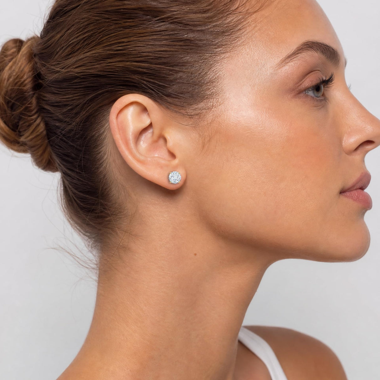 14K Yellow Gold 1.0 Carat Round Shape LAB GROWN Diamond IGI Certified Stud Earrings for women 4 Prong Push Back (E/F Color VS2/SI1 CLARITY)