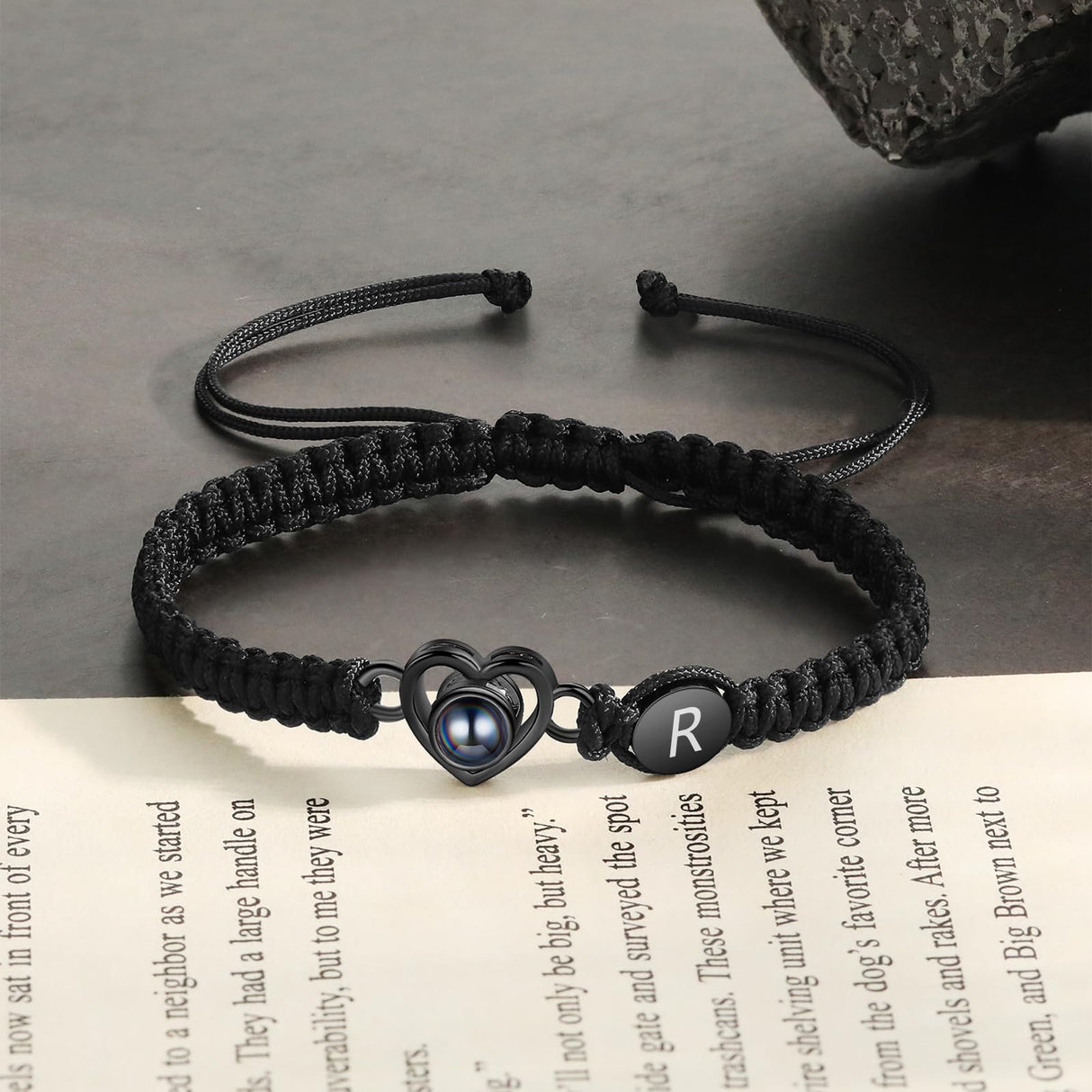 Aiemghsde Custom Bracelets with Picture inside, Personalized Gifts for Men Women, Picture Bracelet Personalized Photo ProjectionBracelet Memorial Gifts for Loved One (Black), adjustable