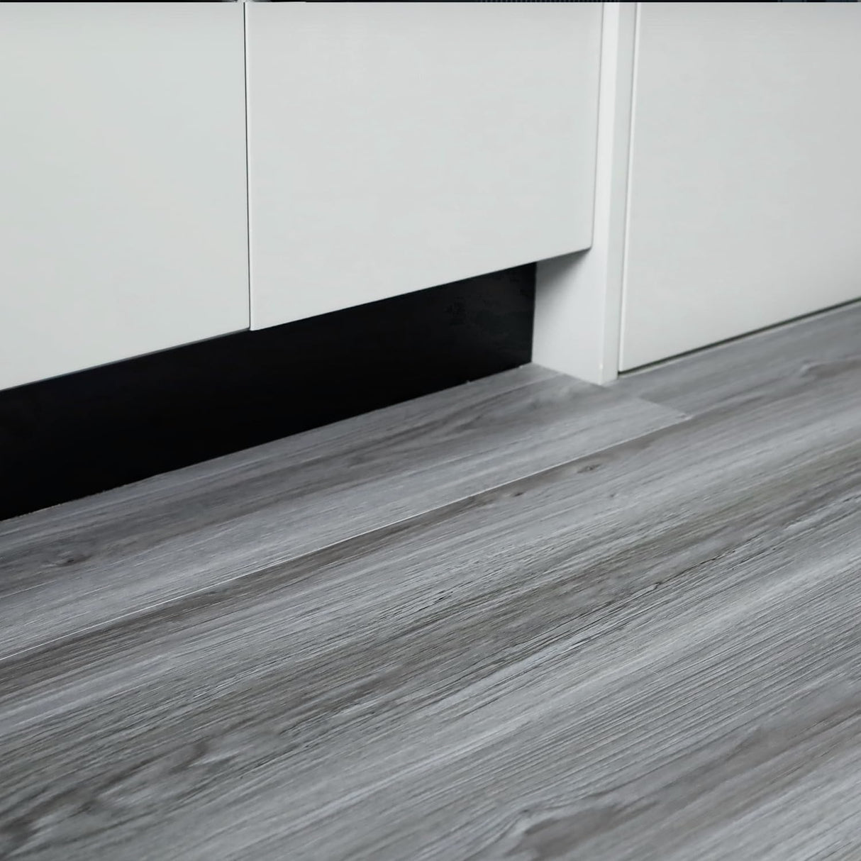 auxua Wood Grain Peel and Stick Floor Tiles – 11.8” Width, Full Roll Length of 590" – Versatile Design for Any Space, Light Color Self Adhesive Vinyl Flooring, Waterproof and Non-Slip Features