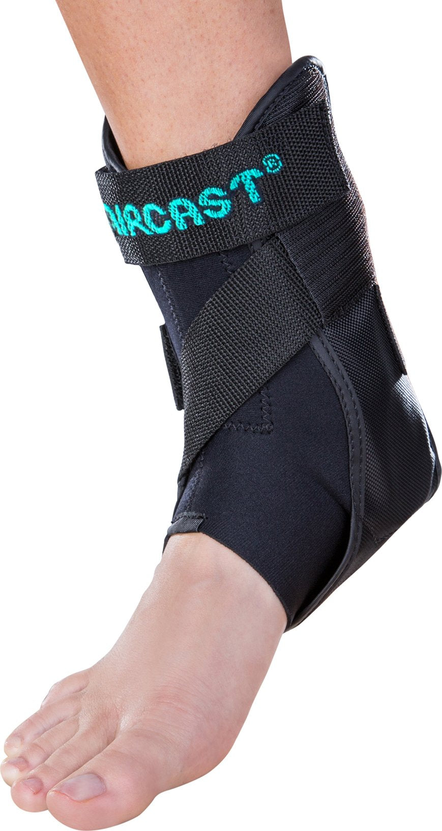 Aircast AirSport Ankle Support Brace, Right Foot, Medium