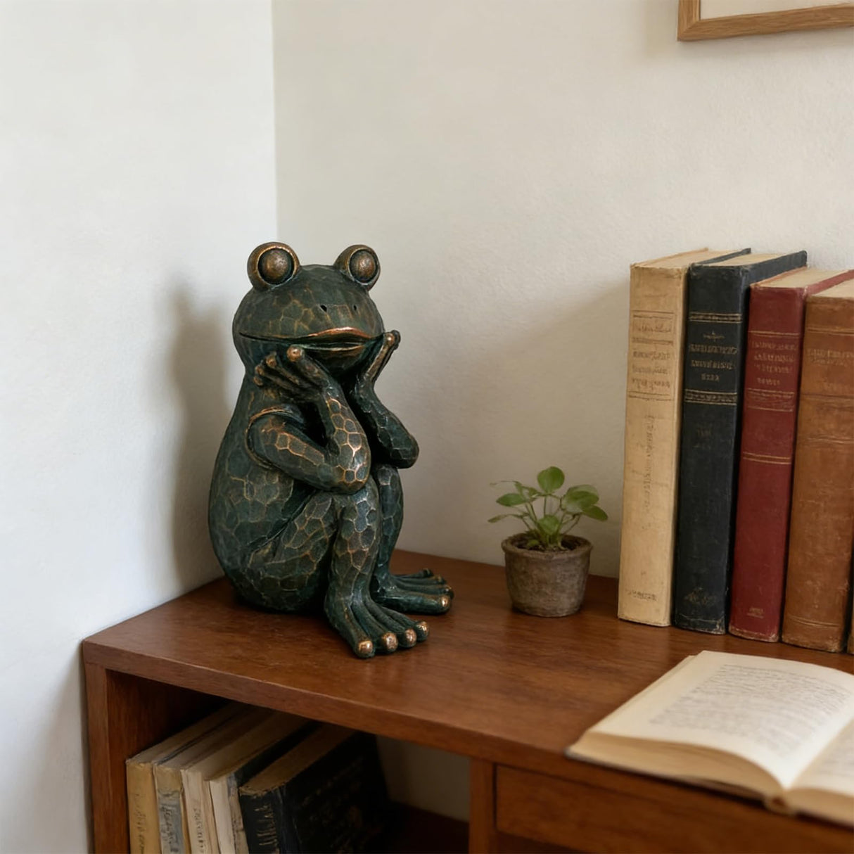 ResinHaven Meditation Frog Sculpture, 10" H 7.48" L Handcrafted Resin Zen Frog Statue, Suitable for Garden, Courtyard, Indoor and Outdoor Home Decoration