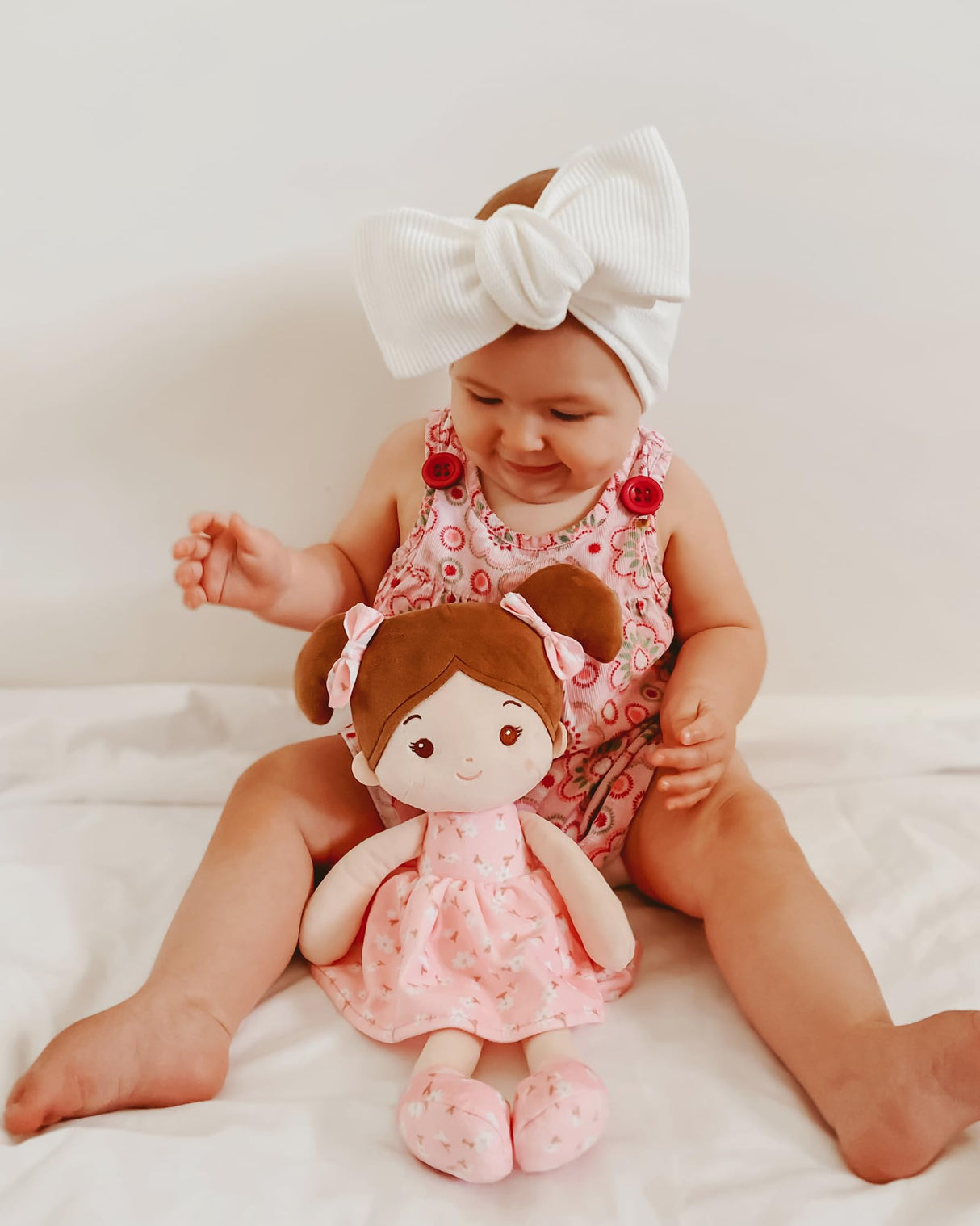 LeyaDoll Soft Baby Doll Toys (12''), My First Baby Rag Doll for 1 Year-Old Girl Birthday Gift, Christmas Plush Toys Gift for Toddler Kids Infants -FloraBelle(Pink)