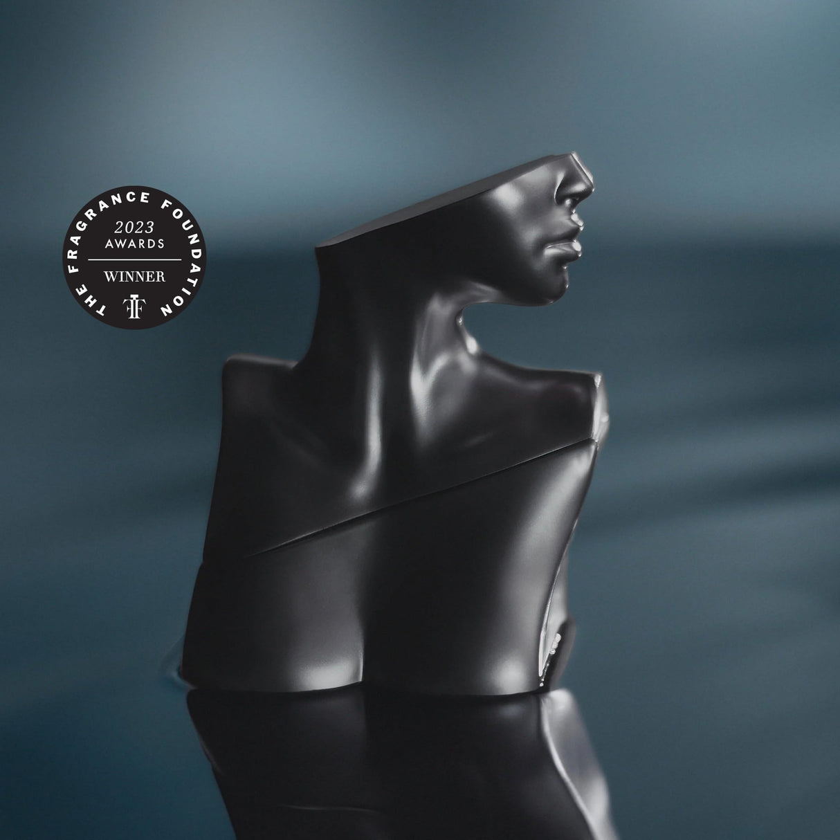 Billie Eilish No. 2 Eau de Parfum Perfume for Women, Woody + Floral Fragrance, Notes of Apple Blossom, Wild Poppy Flower and Palo Santo, 1.0 Fl Oz