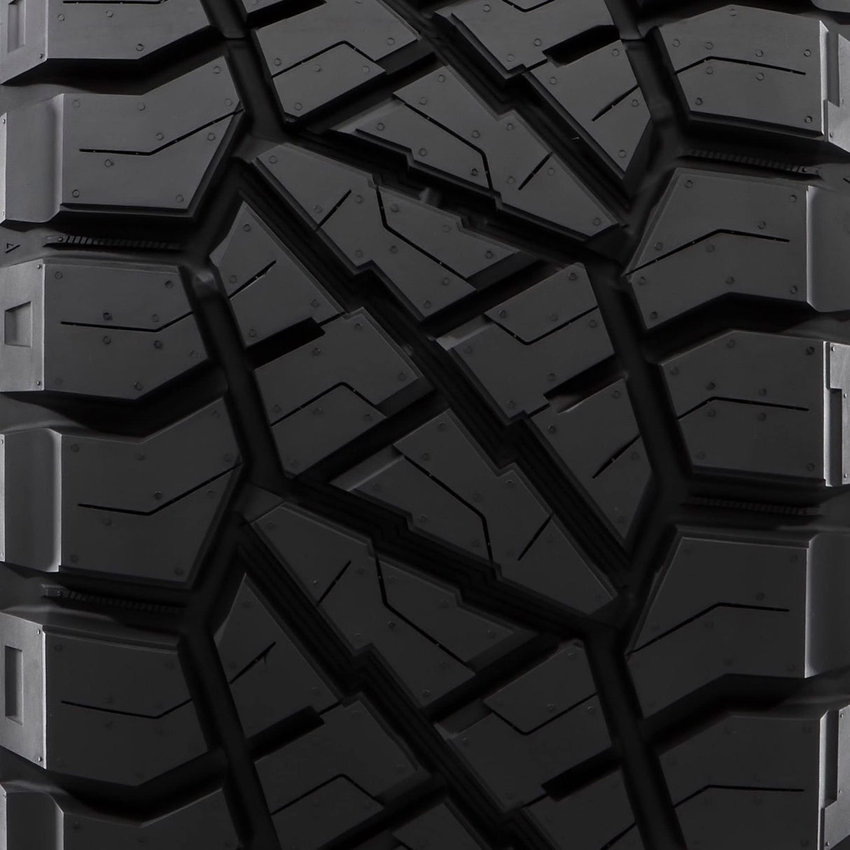 Nitto 275/60R20 116T XL RIDGE GRAPPLER BW