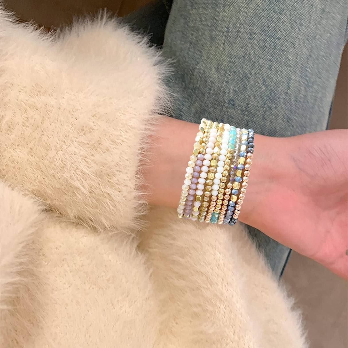 WAINIS 27Pcs Delicate Boho Beaded Bracelets
