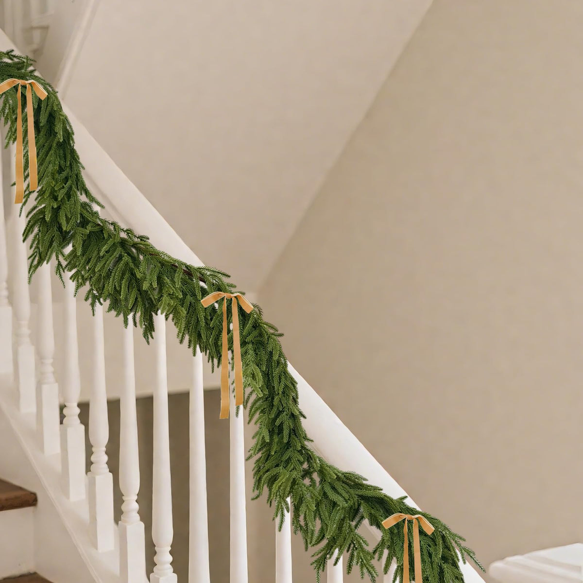 Cherica 2 Pcs 6 Ft Christmas Norfolk Pine Garland with Lights for Mantle