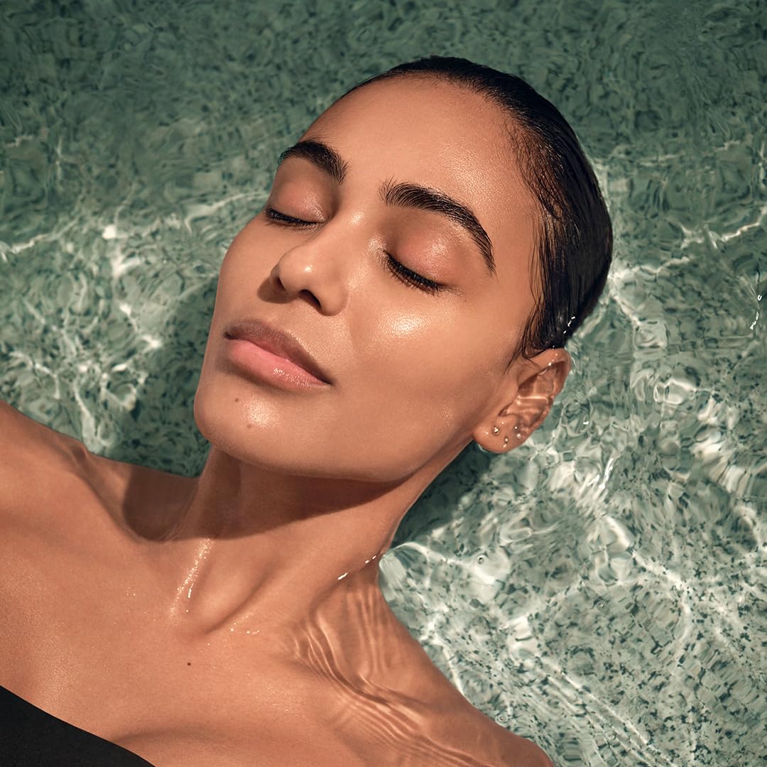 ELEMIS Pro-Collagen Glow Boost Exfoliator, Gentle Physical Facial Exfoliant Softens, and Polishes for Smooth, Glowing, Hydrated Skin, 100mL