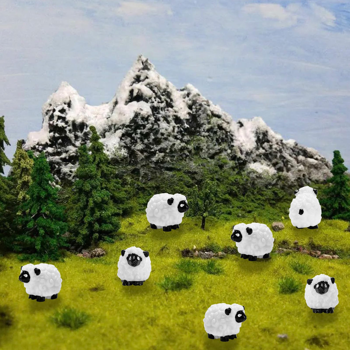 Bbiamsleep 105 Pcs Mini Sheep Figurines Miniature Plastic Sheep Figurines