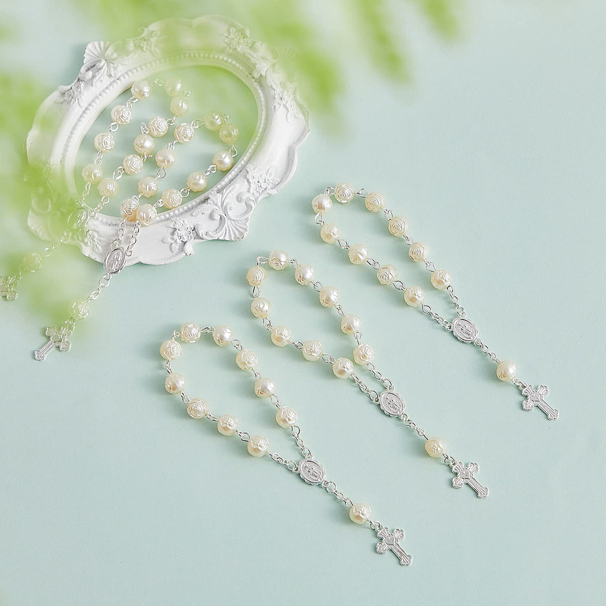 Jadive 30 Pieces Mini Rosaries Baptism Rosary Beads Finger Baptism Rosaries Bulk with Organza Bags for First Communion Christening Christmas Weddings Party Favors (Silver)