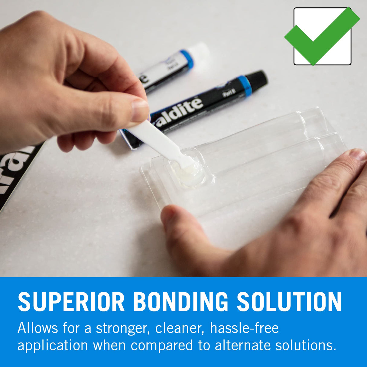 Araldite Heavy Duty Epoxy Adhesive | Ultra Strong 2-Part Epoxy Glue | Solvent-Free Professional Grade Strength for All Materials | Slow Cure for Bonding and Repairing | Standard, 2 x 15ml, Clear