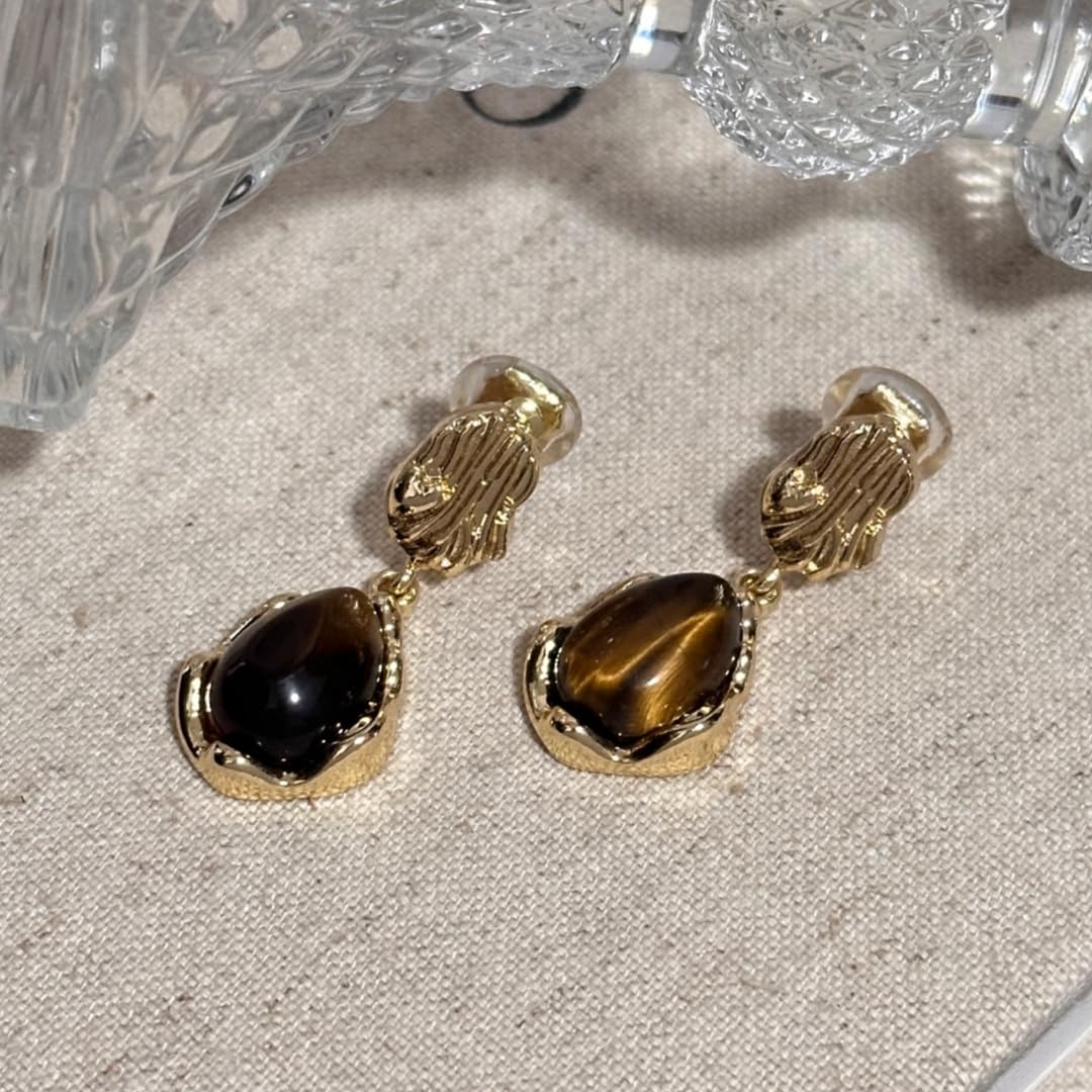 2PCS Maillard Gold Clip On Earrings for Women Dangle Ear Clips Wedding Anniversay Birthday Daily Wear