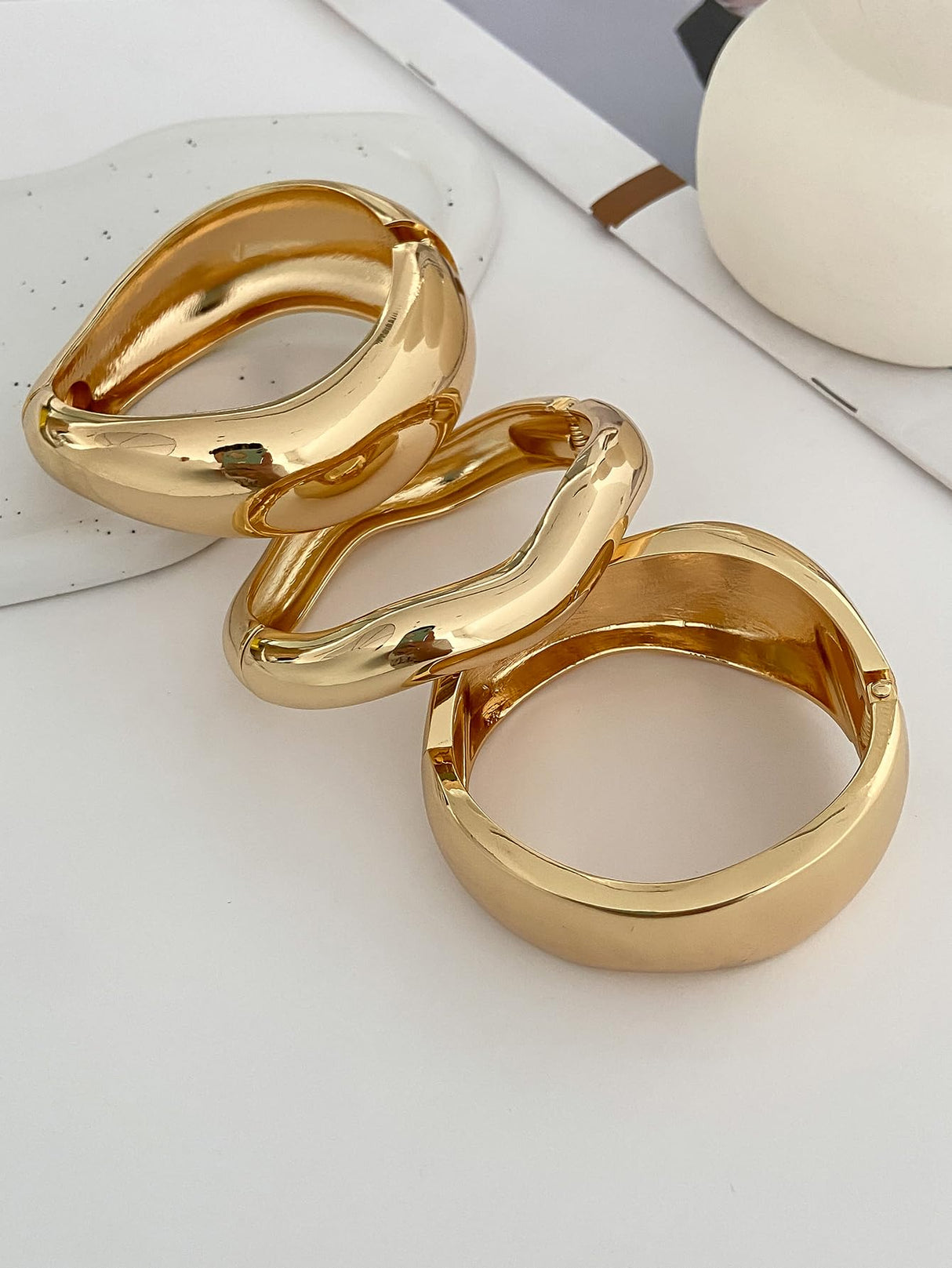 BUYITO Chunky Gold Bangles Bracelets for Women Trendy Stack Statement Bangle Irregular Cuff Bracelets Fashion Jewelry Gift (3PCS Gold)