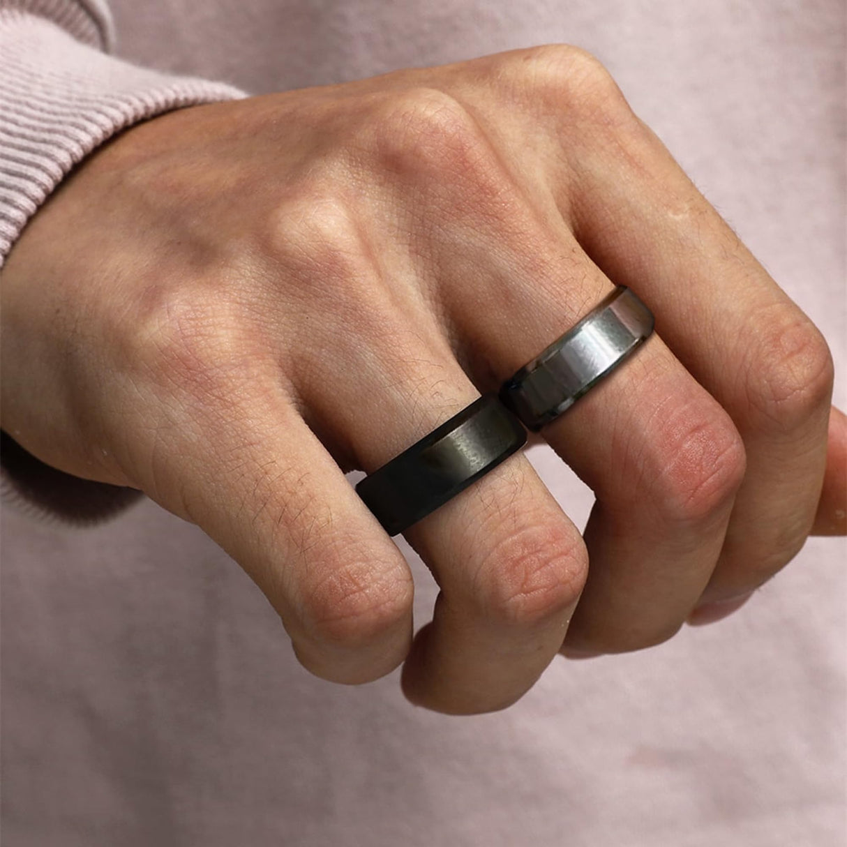 EIELO 16Pcs Stainless Steel Band Rings for Men Cool Black Golden Silvery Plated Rings Comfort Fit Fidget Spinning Chain Ring Fashion Simple Mens Wedding Engagement Ring Set 10