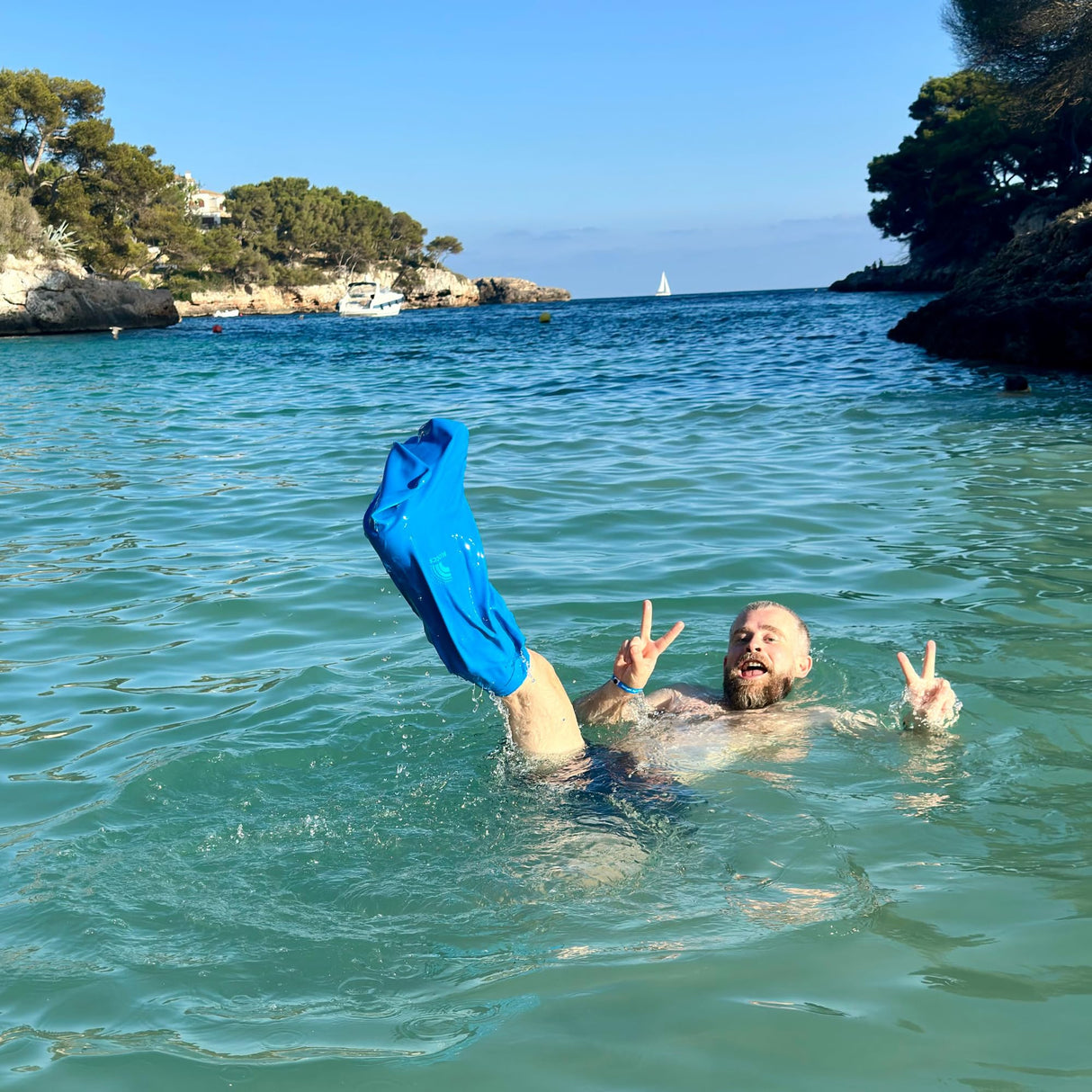 BLOCCS 100% Waterproof Cast Covers for Shower Leg- Swim Cover, Cast Bag for Bath. Durable Cast Sleeve for Swimming - #ASL74 - Adult Short Leg