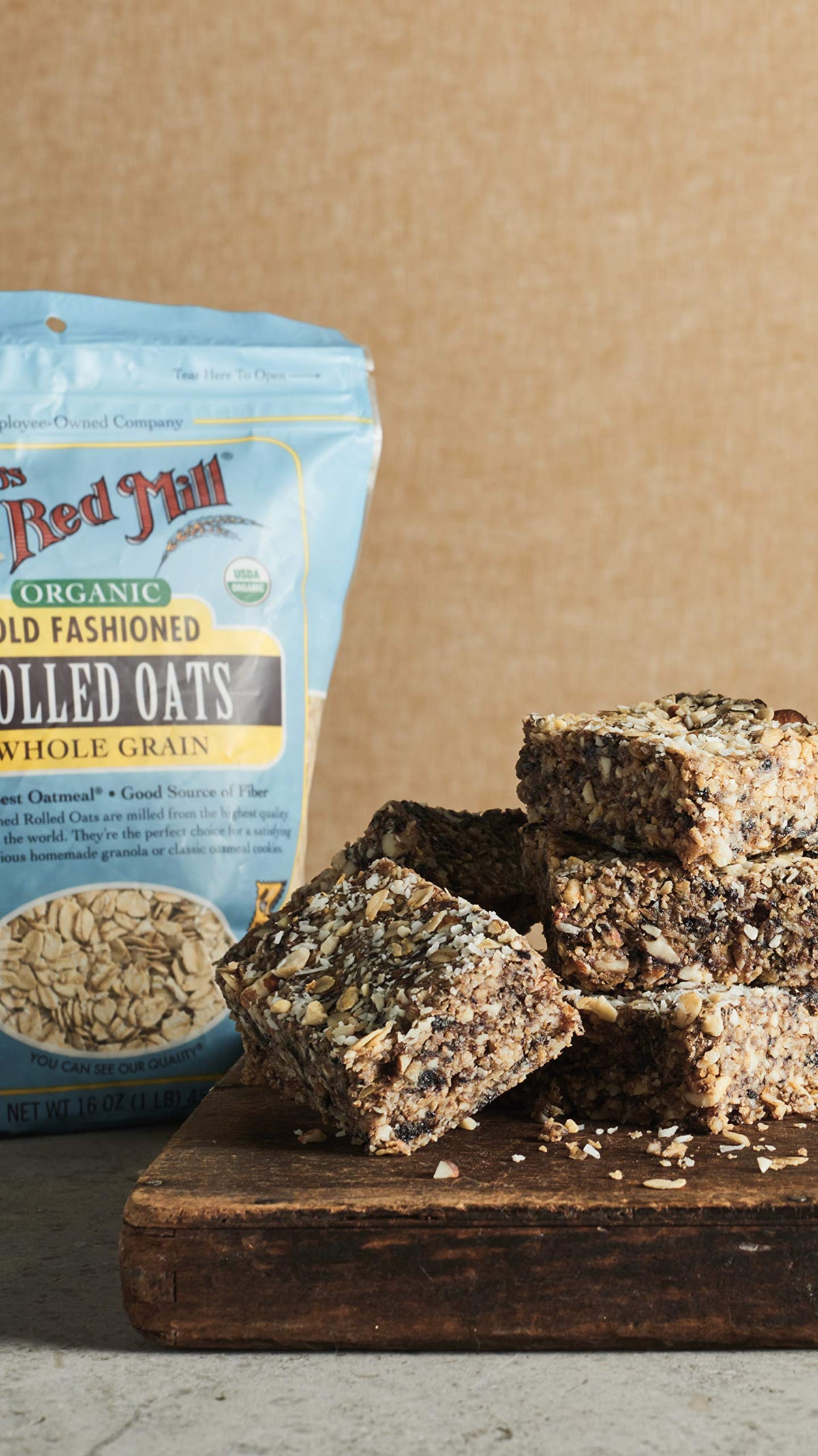 Bob's Red Mill Organic Old Fashioned Rolled Oats, 32oz (4 Pack)