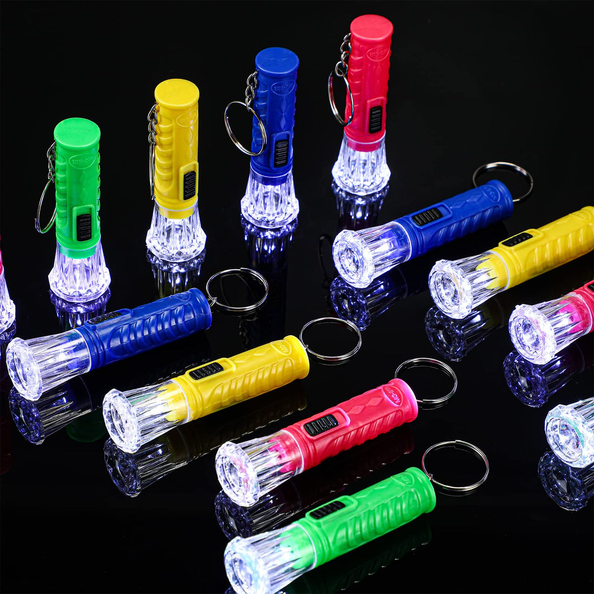 Jexine 100 Pcs Mini Flashlight Keychain Bulk Assorted Colors Torch Keyring Flashlights LED Small Keychain Light Hiking Camping Christmas Party Favors(Bright)