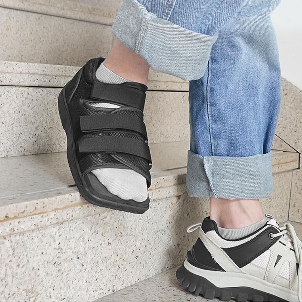 Estinko Post Op Shoe, Post Op Recovery Shoe, Adjustable Medical Walking Shoe for Post Surgery or Operation Foot Support, Broken Foot or Toe, Fracture or Ulcer, XS, Male Size 6, Female Size 6.5-7.5