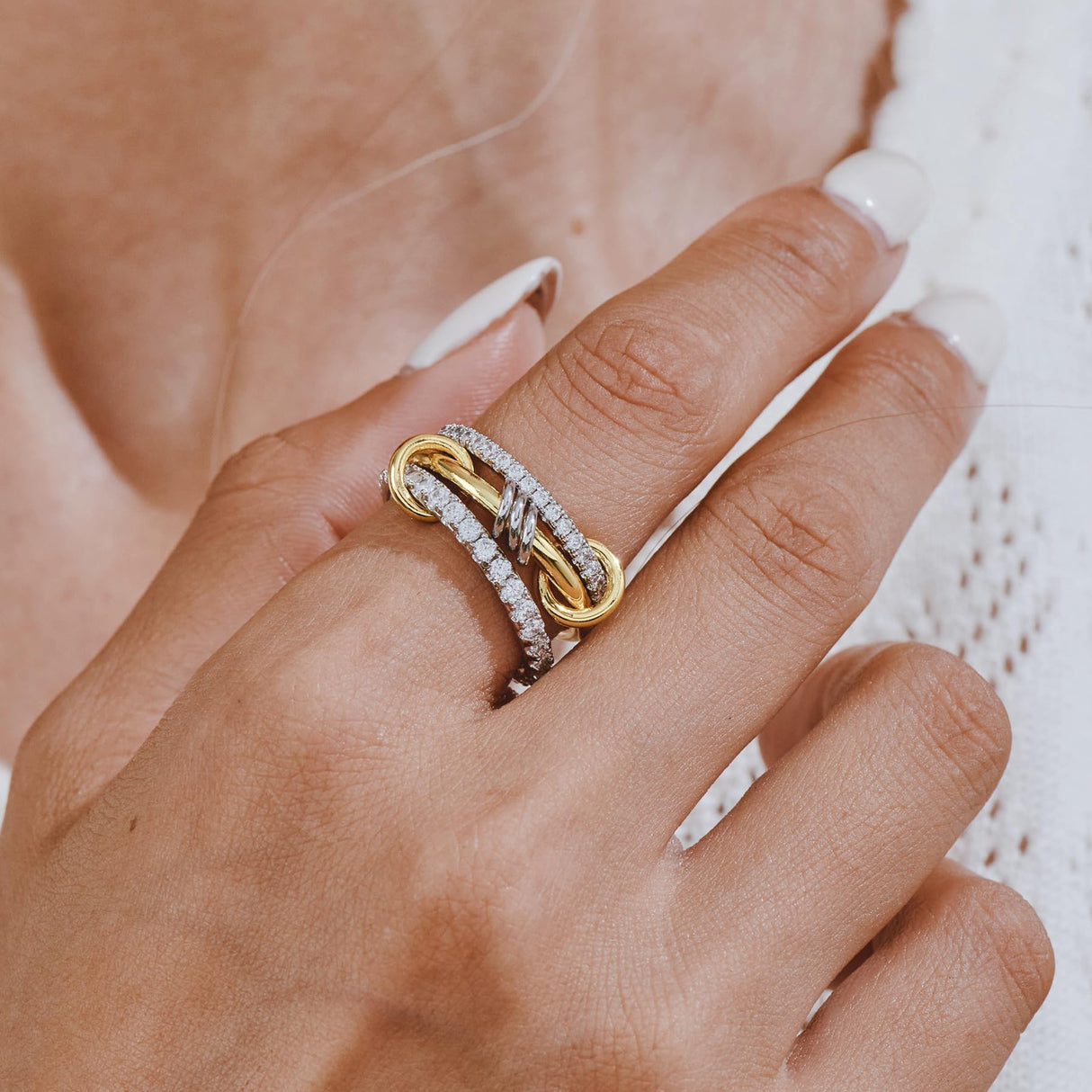 AllenCOCO 14K Gold & White Gold Plated Stackable Rings, Interlocking 3-Band Ring Set with Cubic Zirconia for Women Statement Size 7