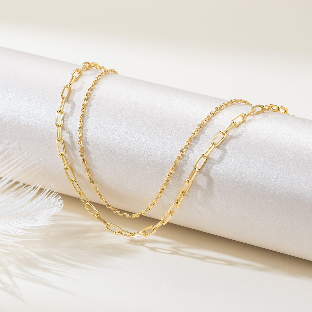 DIVAS MODE 14K Gold Anklets for Women Gold Ankle Bracelets for Women Double-Layer Design Delicate Chain Stacked with Paperclip Link Anklets for Womens ankles bracelets